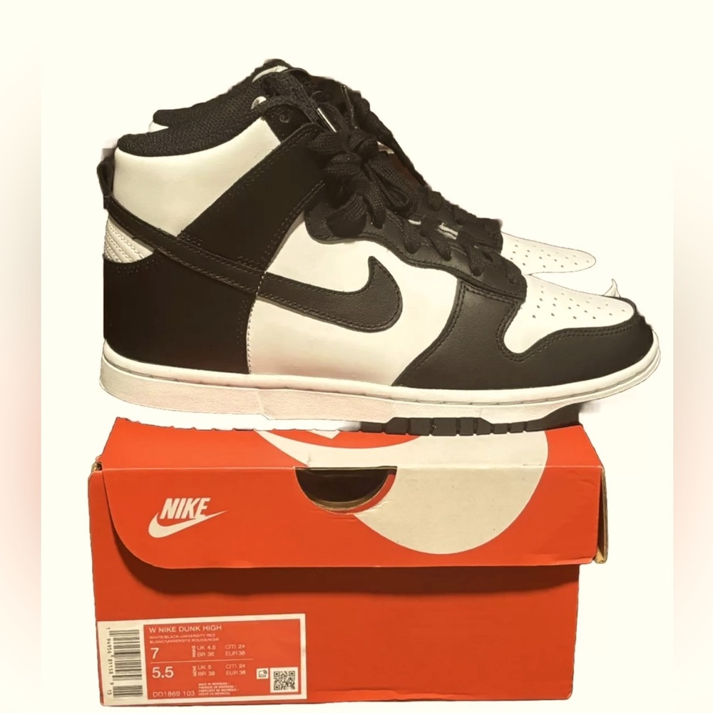 Nike Dunk High “Panda/ Black-White” DD1869-103 US Unisex  Size 7W. /5.5M.
